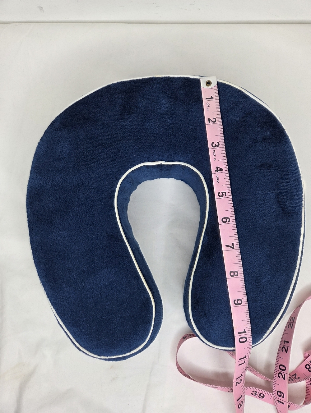 World's Best Memory Foam Navy Blue Travel Neck Pillow with Ivory Piping - Picture 8 of 10